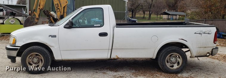 image for item ET9981 1997 Ford F150 pickup truck