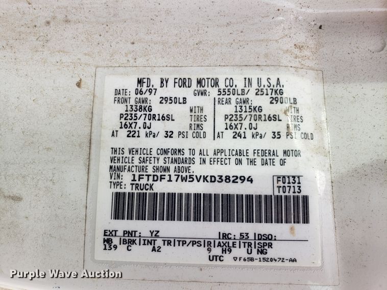 image for item ET9981 1997 Ford F150 pickup truck