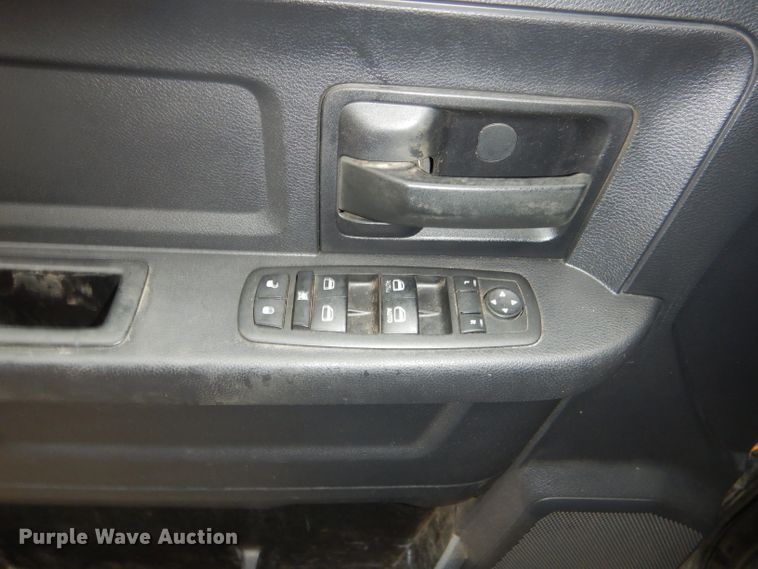 image for item FA9823 2014 Dodge Ram 1500 Crew Cab pickup truck