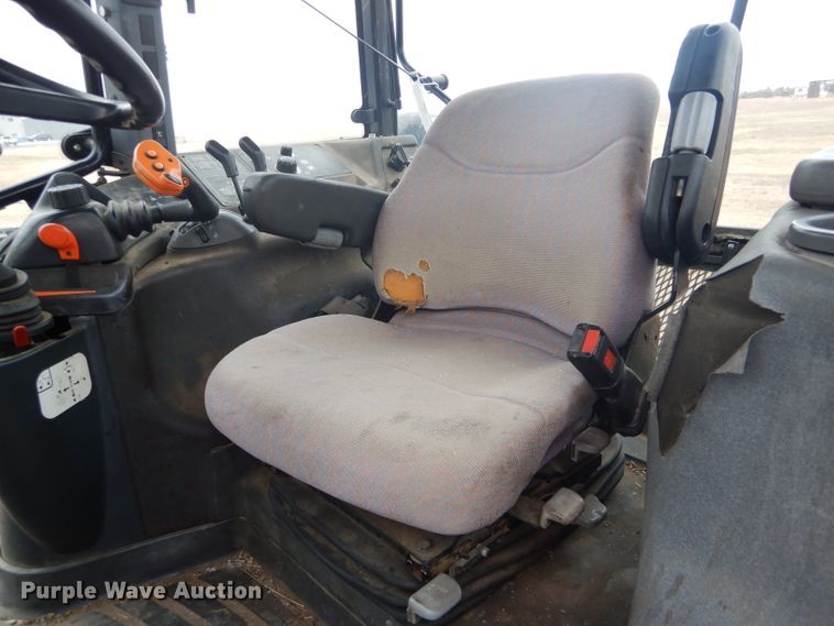 image for item FJ9878 2003 New Holland TM130 MFWD tractor