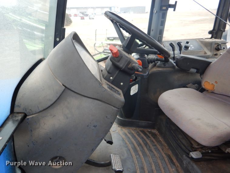 image for item FJ9878 2003 New Holland TM130 MFWD tractor