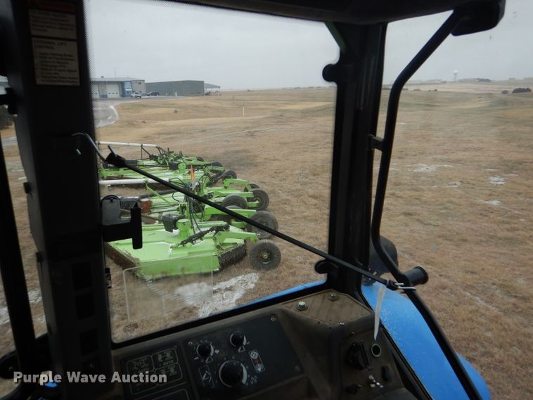 image for item FJ9878 2003 New Holland TM130 MFWD tractor