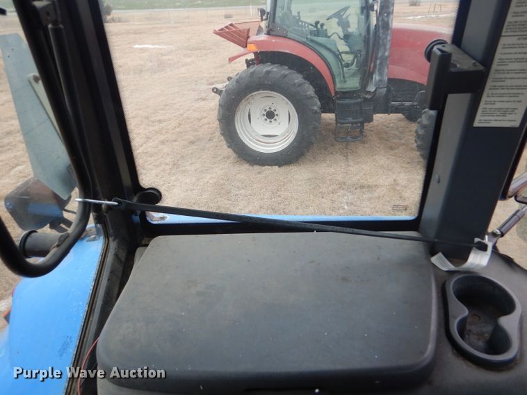 image for item FJ9878 2003 New Holland TM130 MFWD tractor