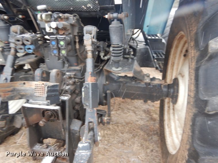 image for item FJ9878 2003 New Holland TM130 MFWD tractor