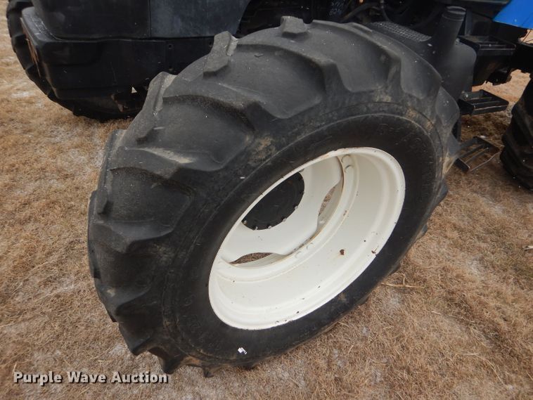 image for item FJ9878 2003 New Holland TM130 MFWD tractor