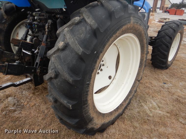 image for item FJ9878 2003 New Holland TM130 MFWD tractor