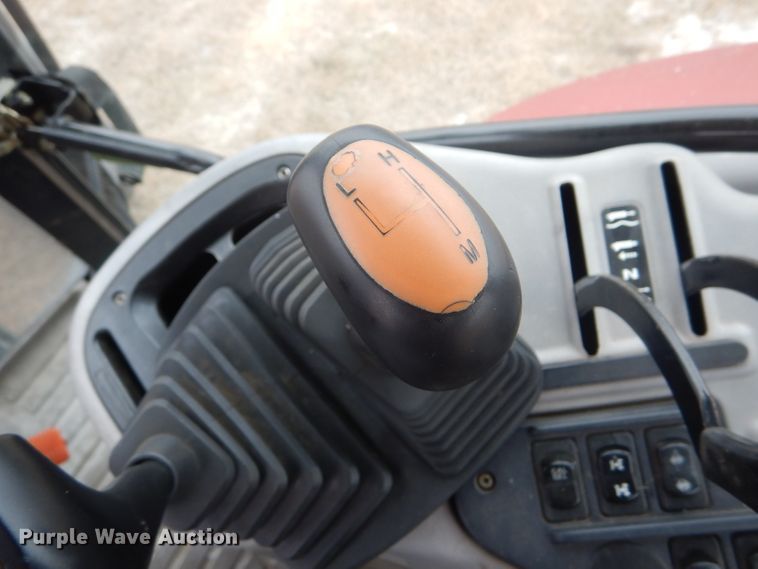 image for item FJ9879 2006 Case IH MXU125 MFWD tractor