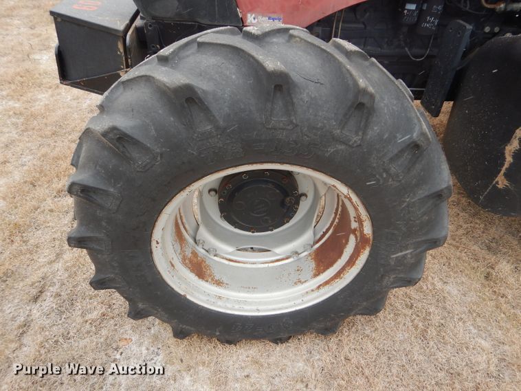 image for item FJ9879 2006 Case IH MXU125 MFWD tractor