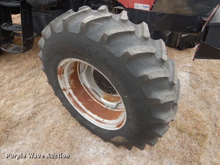 image for item FJ9879 2006 Case IH MXU125 MFWD tractor