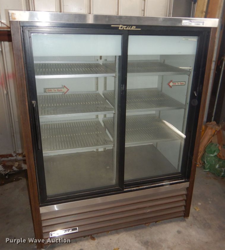 image for item FJ9880 True GDM-41C cooler