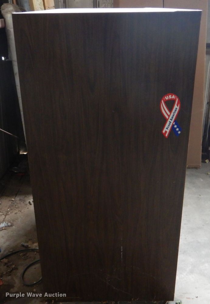 image for item FJ9880 True GDM-41C cooler