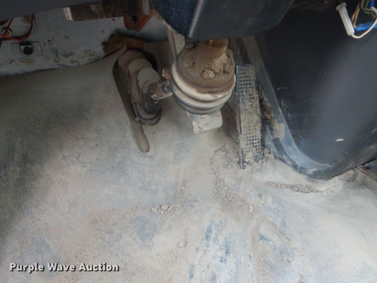 image for item FJ9882 1995 Ford L8000 sewer rodder truck