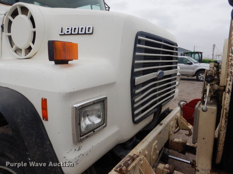 image for item FJ9882 1995 Ford L8000 sewer rodder truck