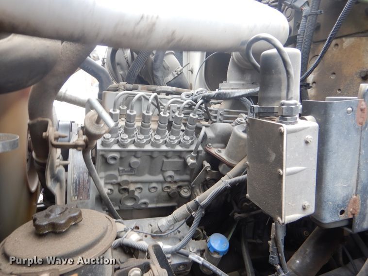 image for item FJ9882 1995 Ford L8000 sewer rodder truck