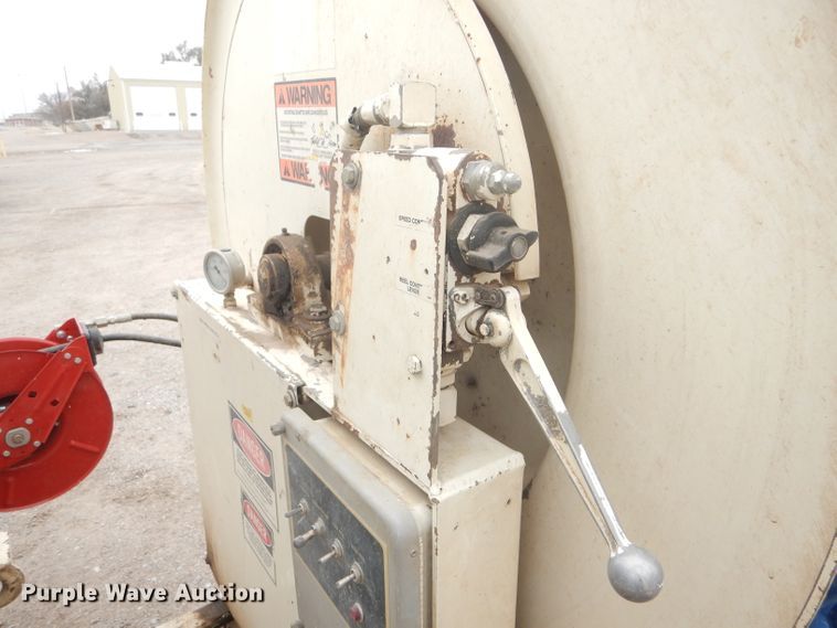 image for item FJ9882 1995 Ford L8000 sewer rodder truck