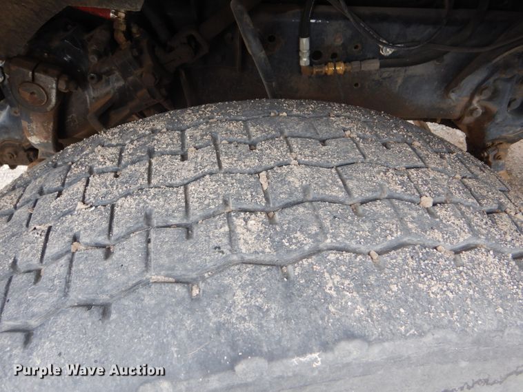 image for item FJ9882 1995 Ford L8000 sewer rodder truck