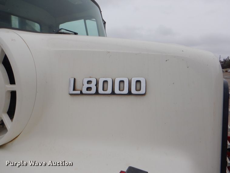 image for item FJ9882 1995 Ford L8000 sewer rodder truck