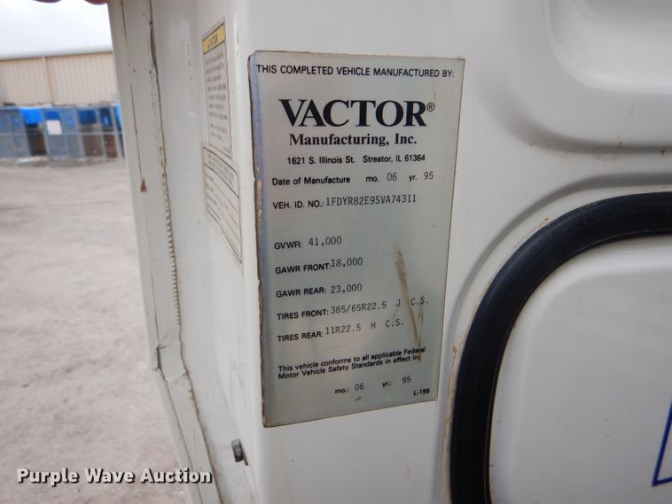 image for item FJ9882 1995 Ford L8000 sewer rodder truck