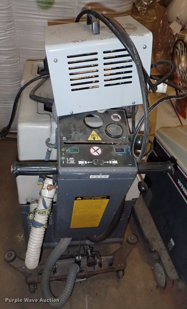 image for item FK9608 (2) floor machines