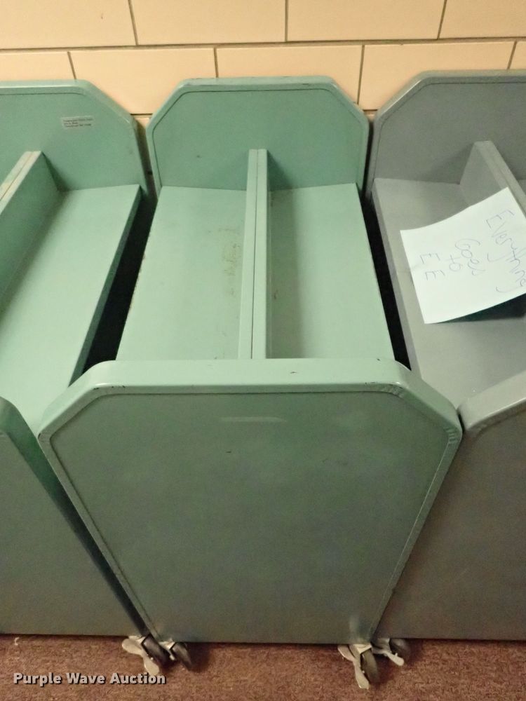 image for item FK9618 (18) book carts