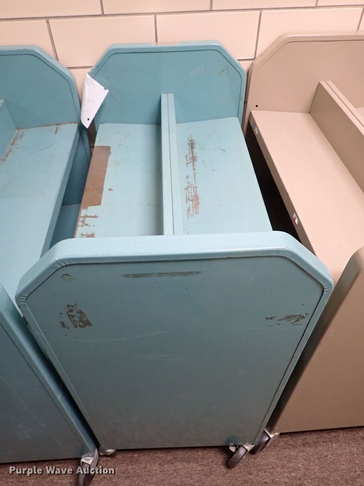 image for item FK9618 (18) book carts