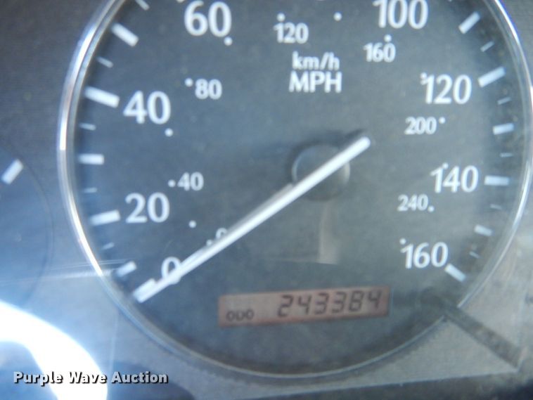 image for item FK9797 2000 Infiniti Q45