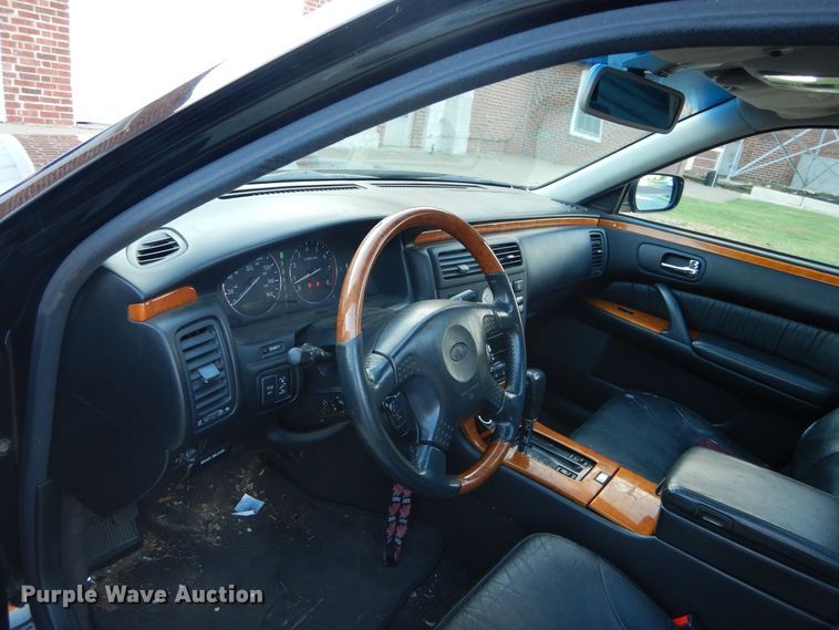 image for item FK9797 2000 Infiniti Q45