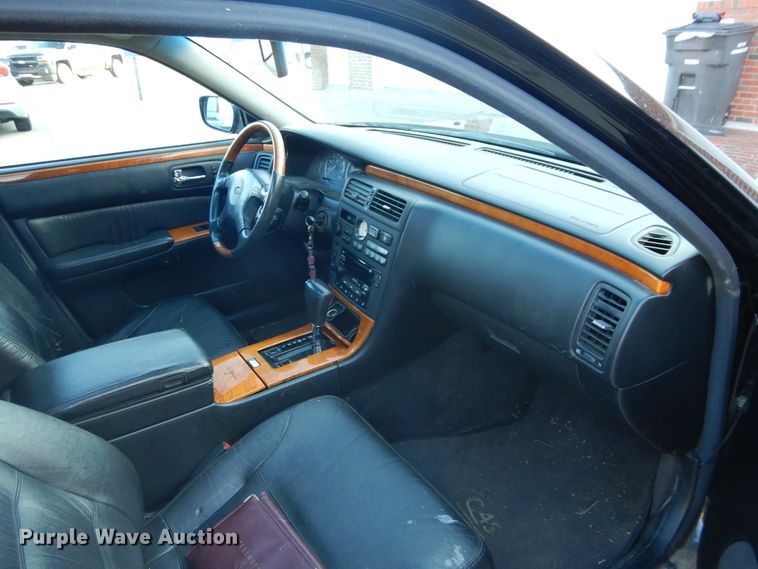 image for item FK9797 2000 Infiniti Q45