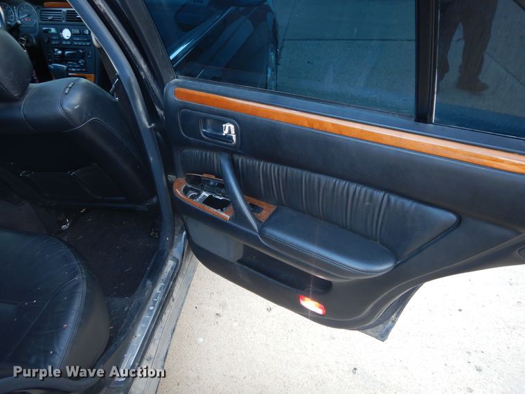 image for item FK9797 2000 Infiniti Q45