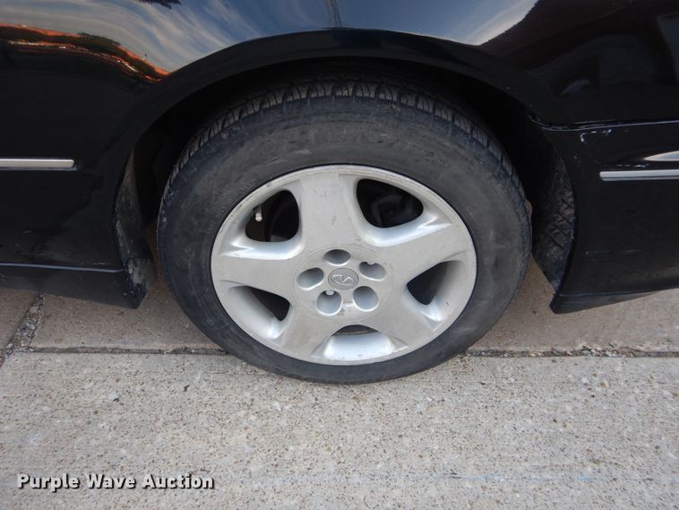 image for item FK9797 2000 Infiniti Q45