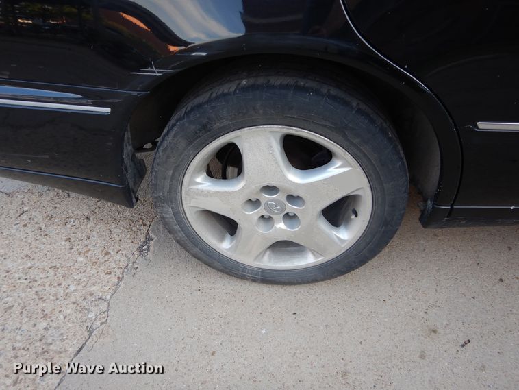 image for item FK9797 2000 Infiniti Q45