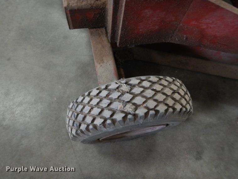 image for item FK9969 Blackhawk 67550 automotive jack