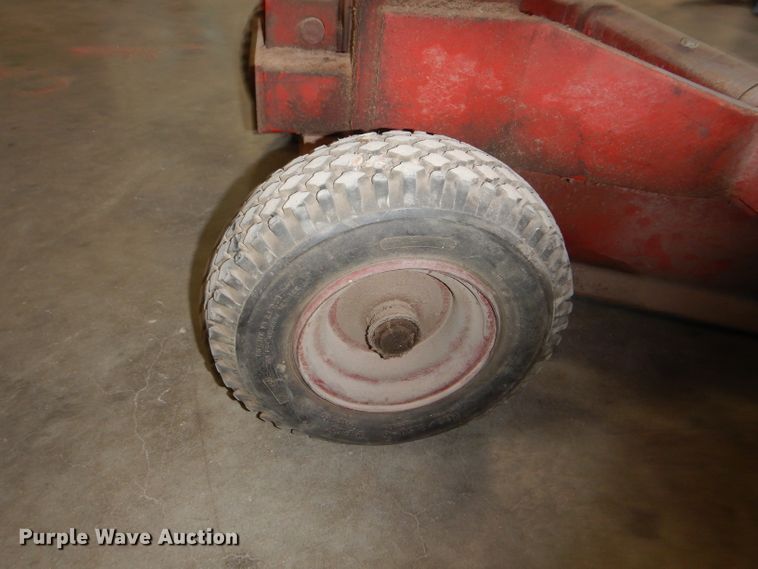 image for item FK9969 Blackhawk 67550 automotive jack