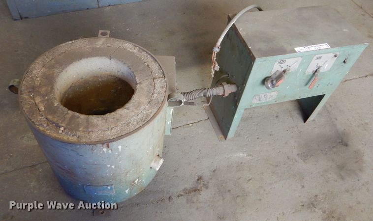 image for item FK9972 (2) kilns