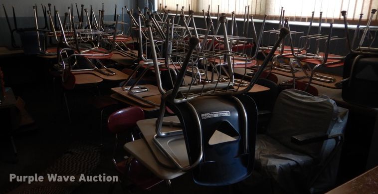 image for item FK9974 Approximately 75 desks