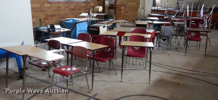 image for item FK9974 Approximately 75 desks