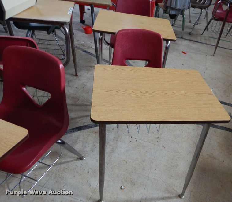 image for item FK9974 Approximately 75 desks