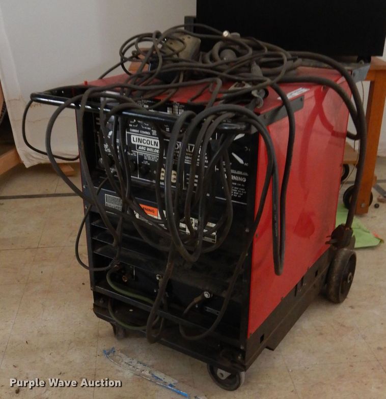 image for item FK9975 Lincoln Idealarc TIG 250 TIG AC/DC welder