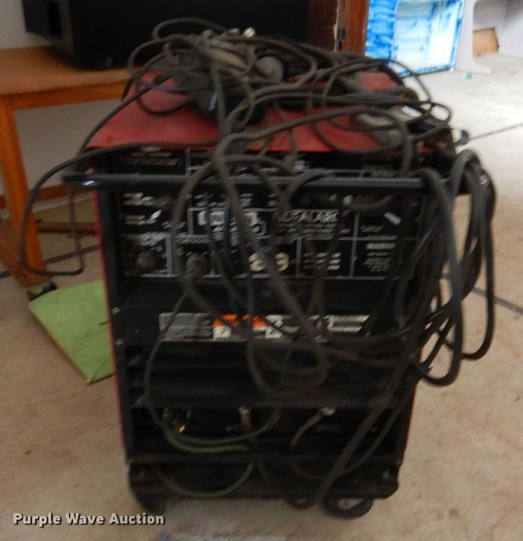 image for item FK9975 Lincoln Idealarc TIG 250 TIG AC/DC welder