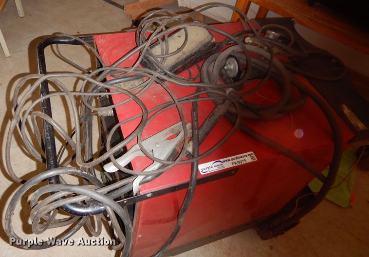 image for item FK9975 Lincoln Idealarc TIG 250 TIG AC/DC welder