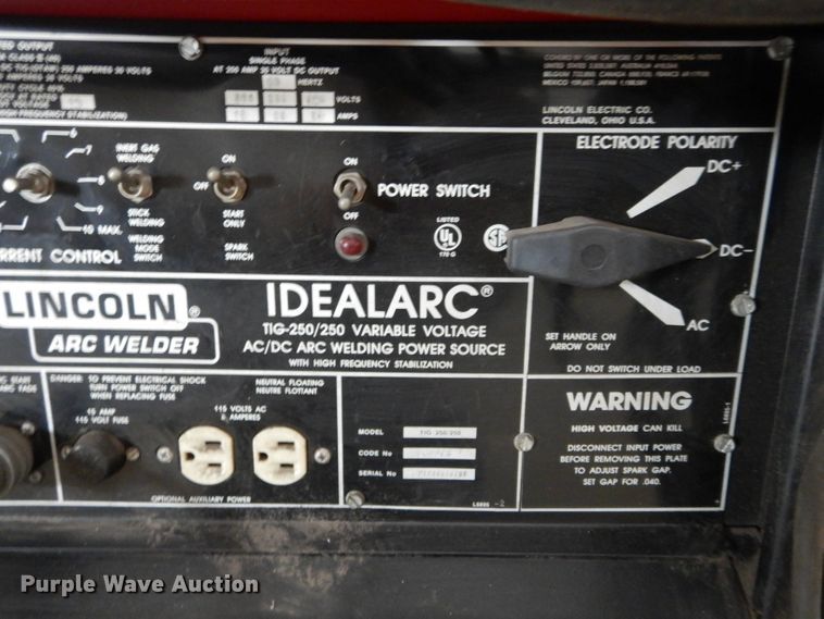 image for item FK9975 Lincoln Idealarc TIG 250 TIG AC/DC welder