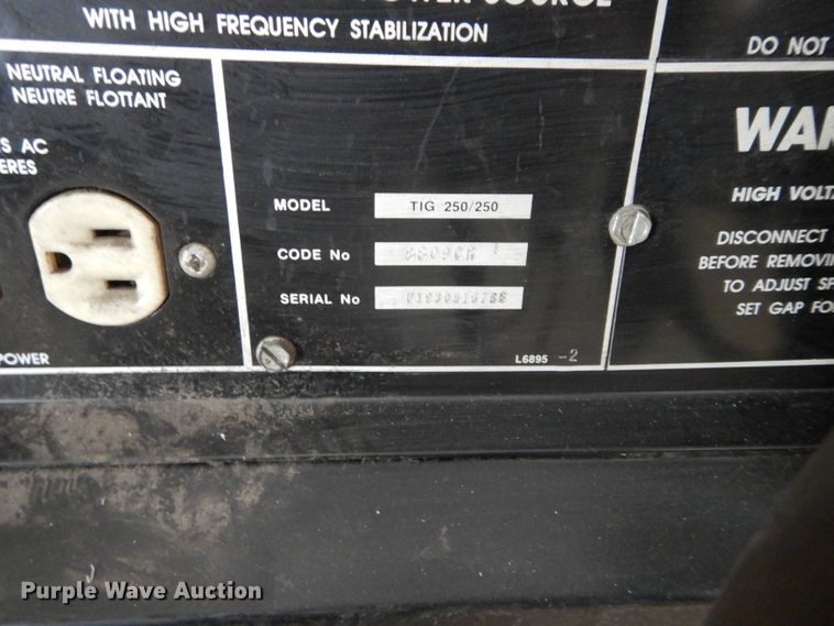 image for item FK9975 Lincoln Idealarc TIG 250 TIG AC/DC welder