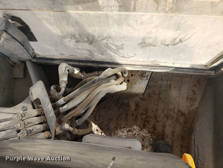 image for item FW9539 1995 JCB 210SL landscape tractor