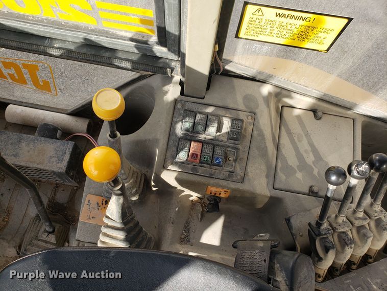 image for item FW9539 1995 JCB 210SL landscape tractor