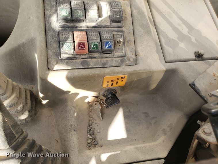 image for item FW9539 1995 JCB 210SL landscape tractor