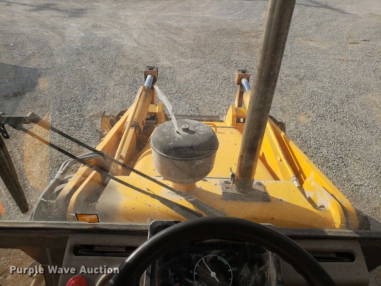 image for item FW9539 1995 JCB 210SL landscape tractor