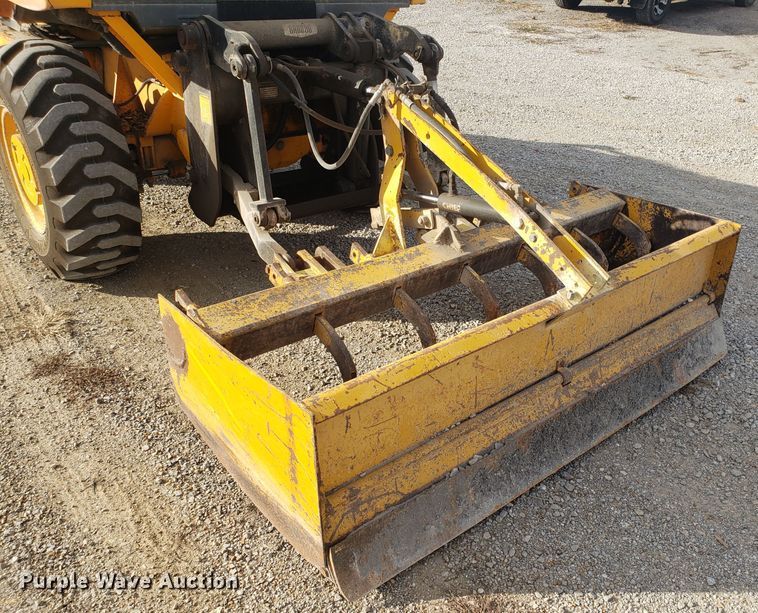 image for item FW9539 1995 JCB 210SL landscape tractor