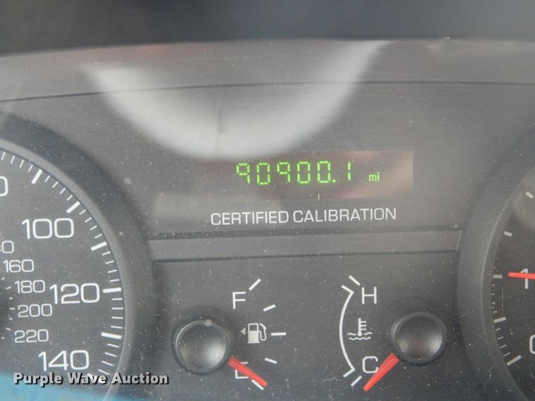 image for item GC9392 2011 Ford Crown Victoria Police Interceptor