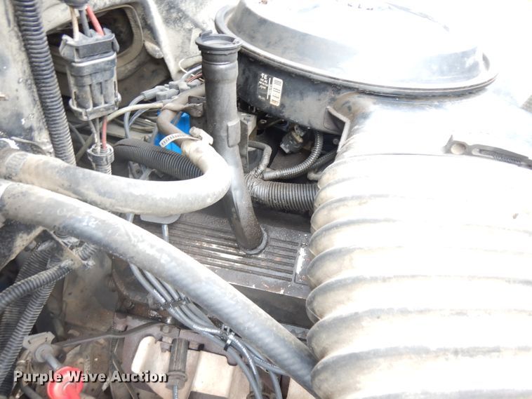 image for item GI9466 1991 GMC TopKick bucket truck