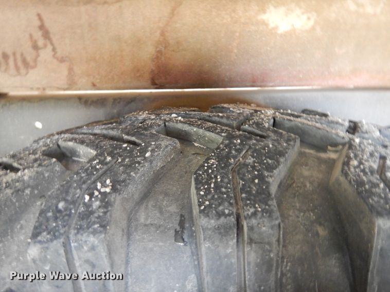 image for item GI9466 1991 GMC TopKick bucket truck